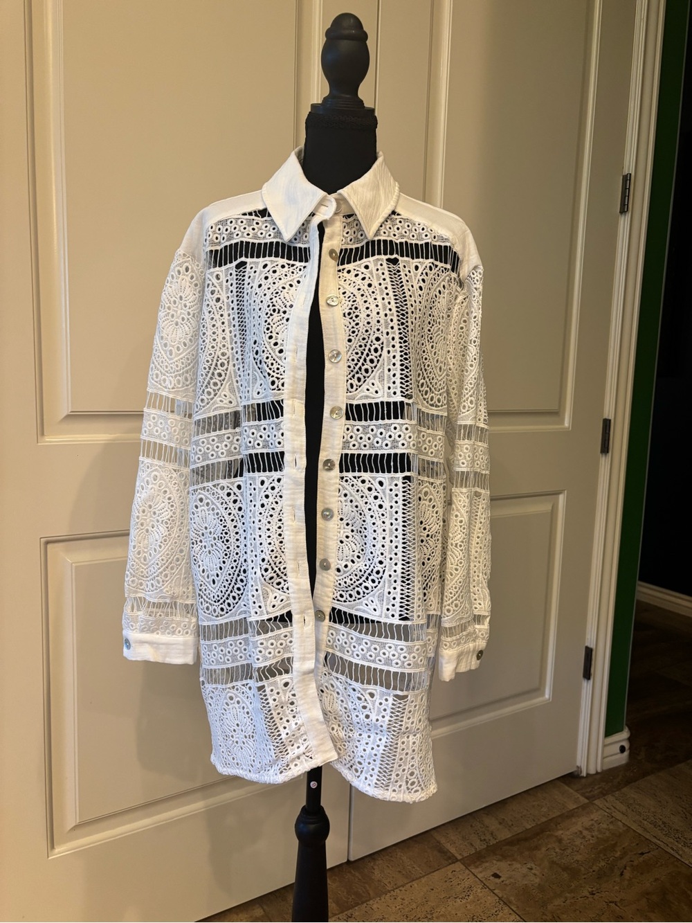 Judith March White Crochet Button-Front Swim Coverup